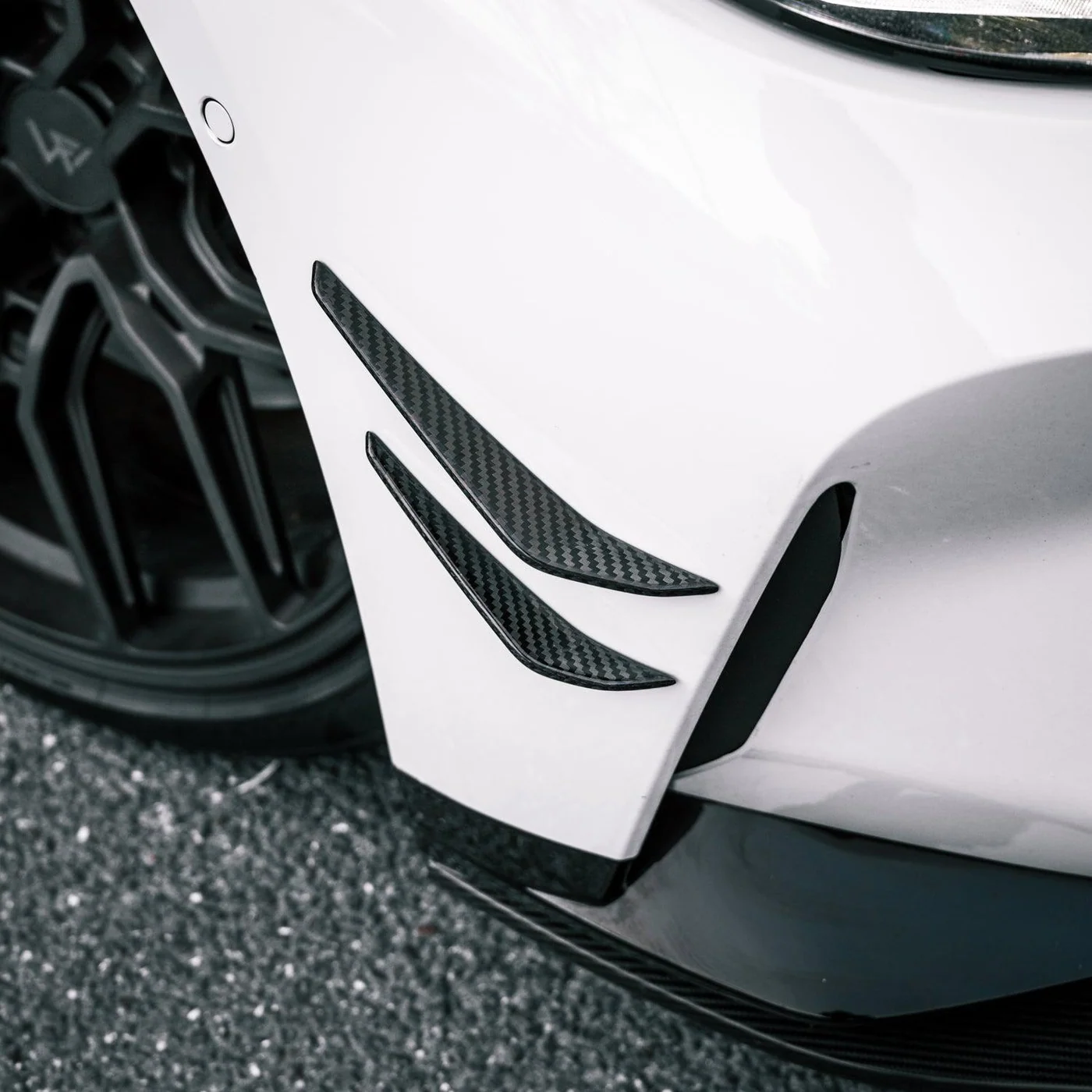 TNF+ Performance Canards Carbon passend für BMW M3 (G80/G81) M4 (G82/G83) 1