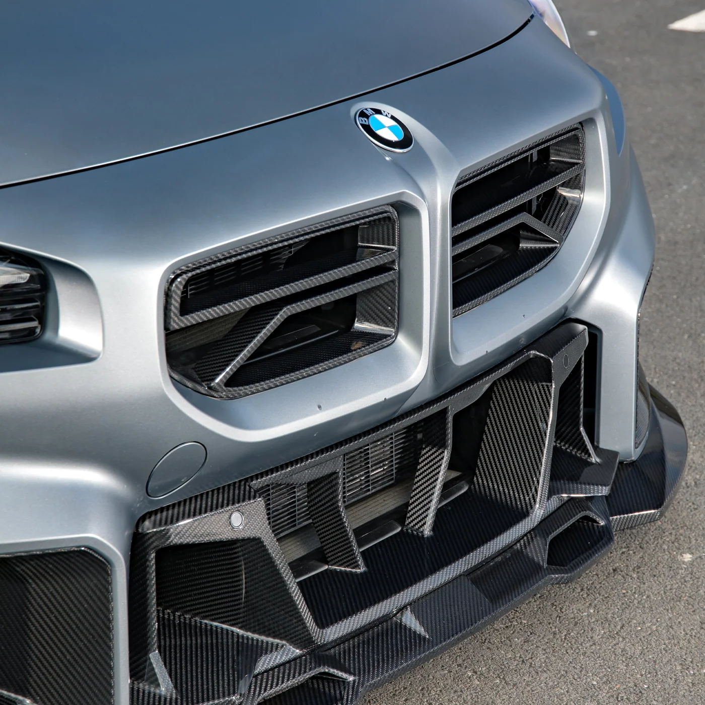 Carbon Grille V-Style for BMW M2 G87 - SOOQOO - Image 2